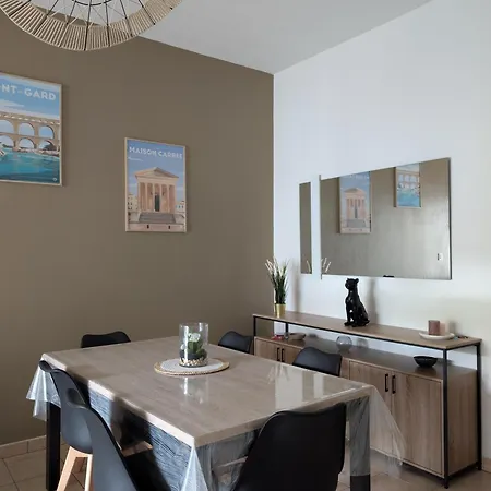 Centre A 2 Min - Piscine - Clim - Parking * Uzes