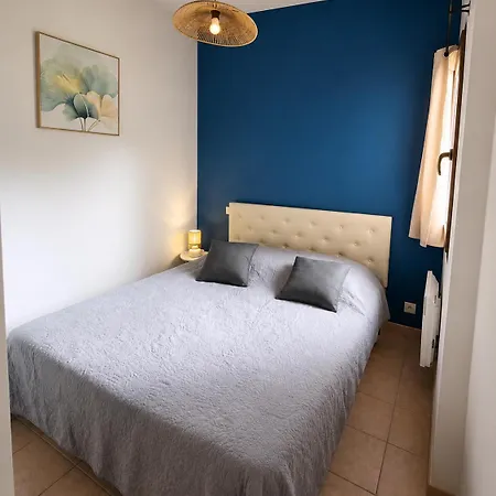 Daire Centre A 2 Min - Piscine - Clim - Parking