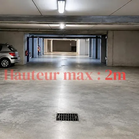 Centre A 2 Min - Piscine - Clim - Parking Daire *